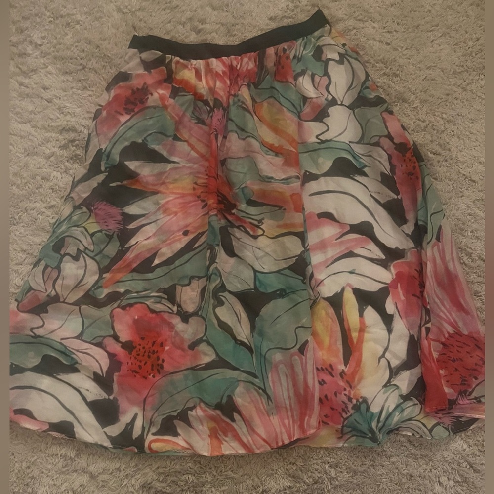 We ❤️ Vera Women’s Floral Skirt Sz 0